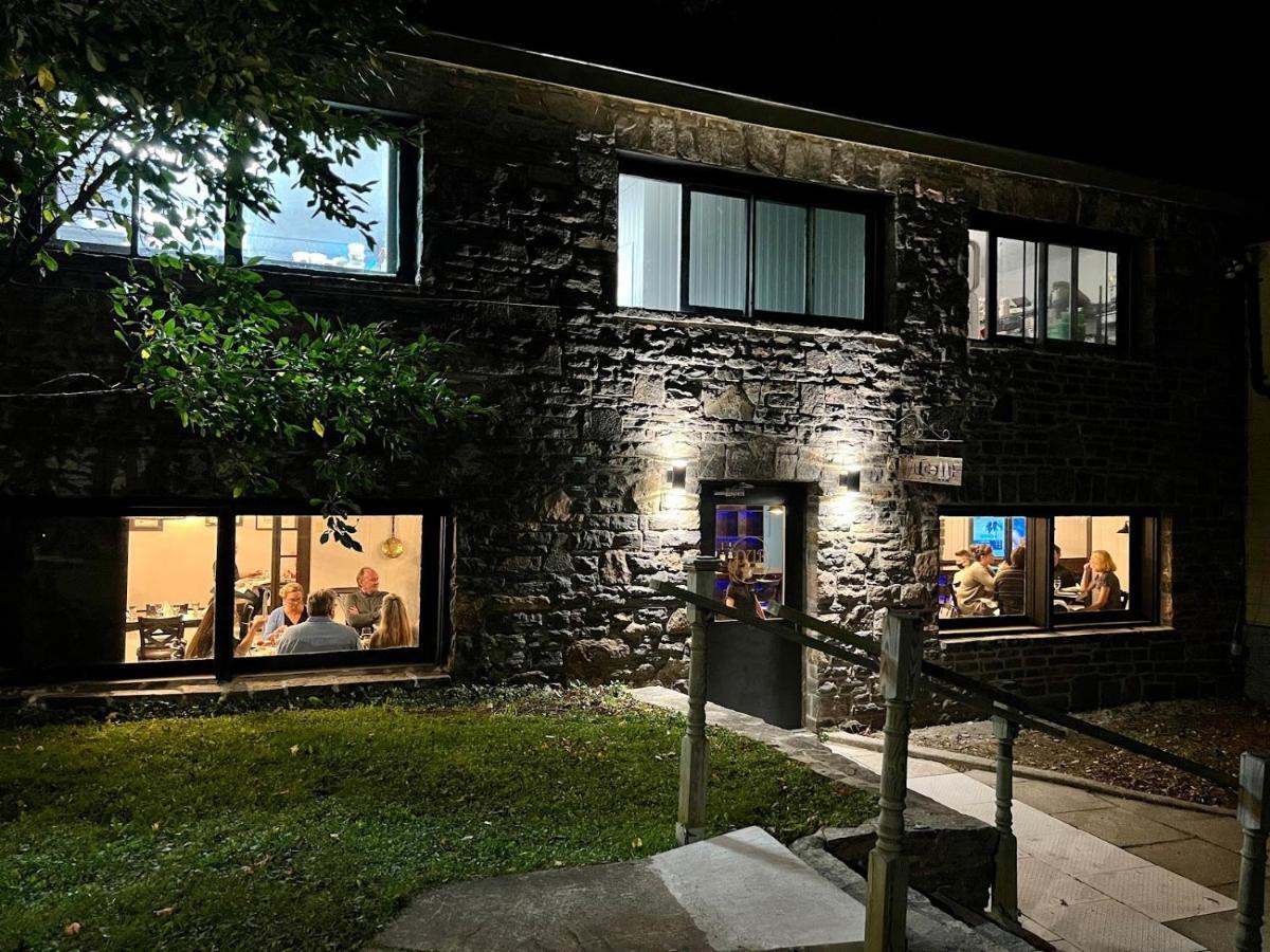 Inn At The Falls Bracebridge Bagian luar foto