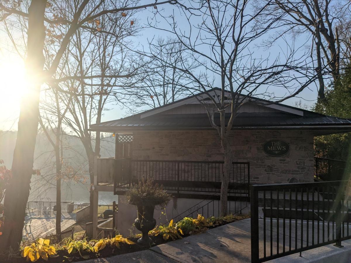 Inn At The Falls Bracebridge Bagian luar foto