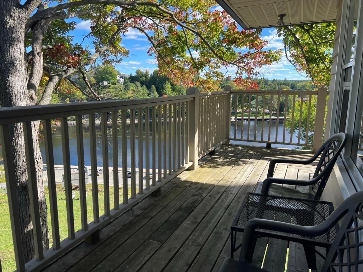 Inn At The Falls Bracebridge Bagian luar foto