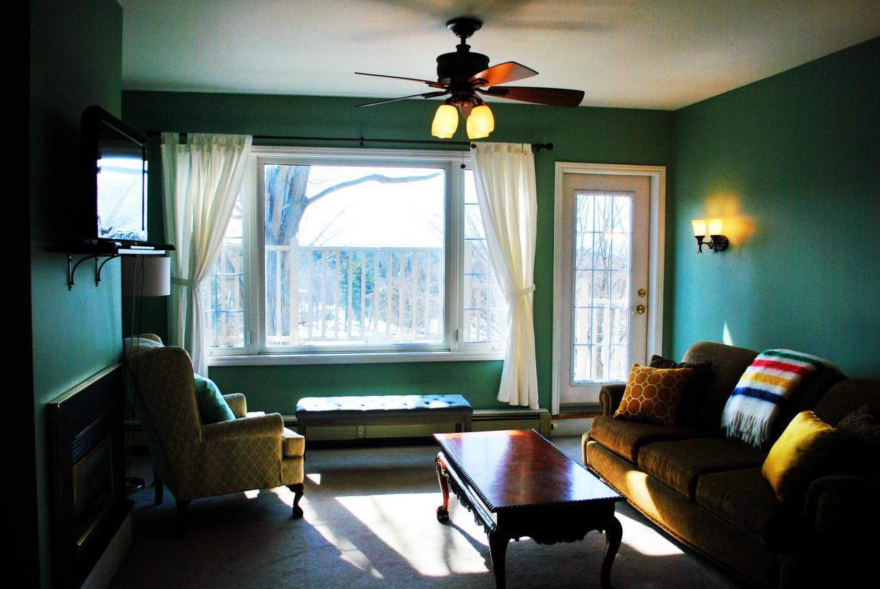 Inn At The Falls Bracebridge Bagian luar foto